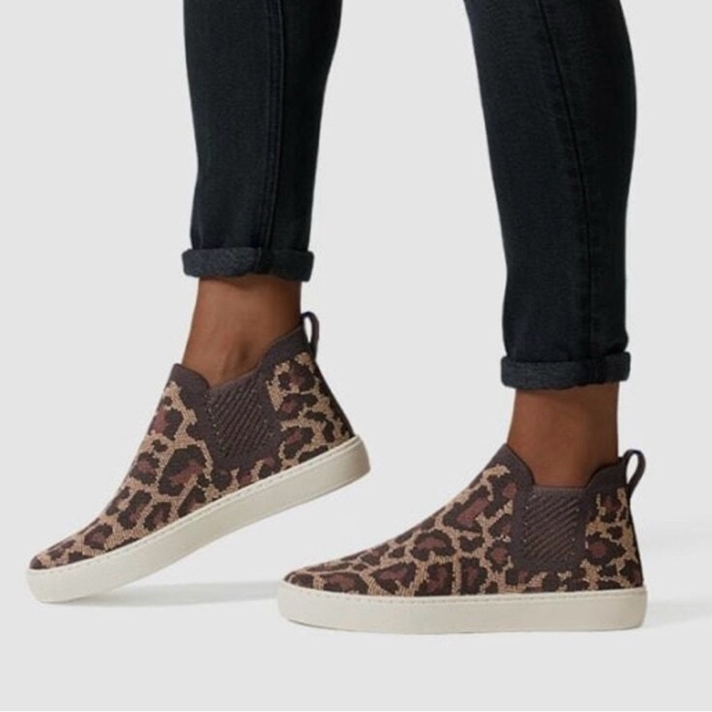 Rothy's The Chelsea Wildcat Ankle Boots 7.5